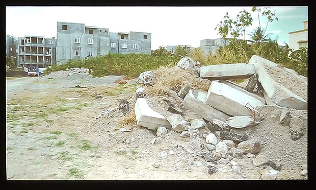 Four Corners Film: Gayle Chong Kwan. 